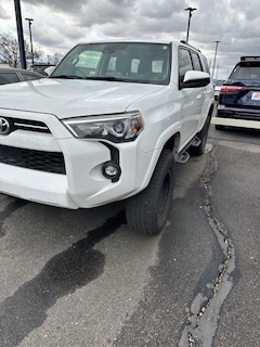 Used  2021 Toyota 4Runner SR5 SUV JTEMU5JRXM5886655 For Sale in Avondale, AZ
